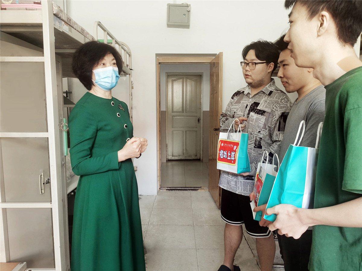 冰封雪飘,黑龙江的北国风情画卷