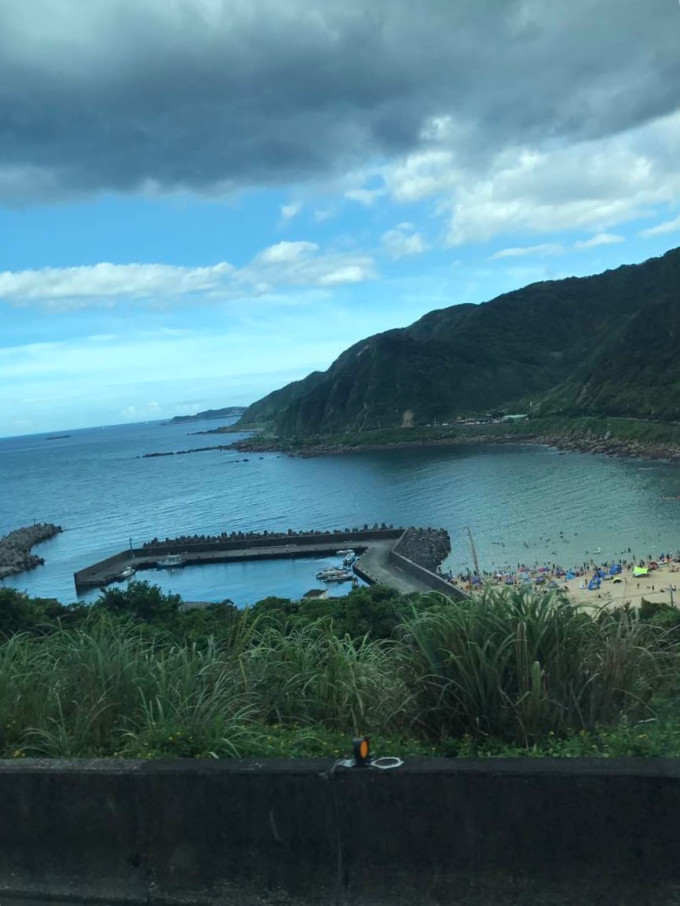 台湾，向亲爱的听众朋友们致敬